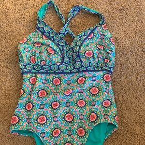 One piece bathing suit